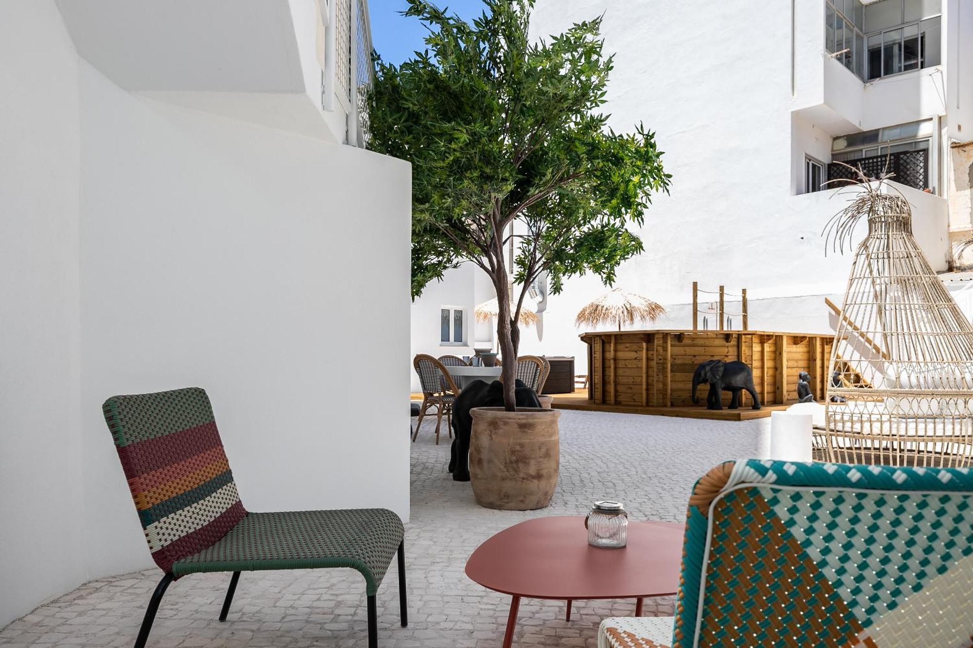 Dona Simone Boutique Suites & Studios - By @ Rita'S Place FAO Eksteriør billede